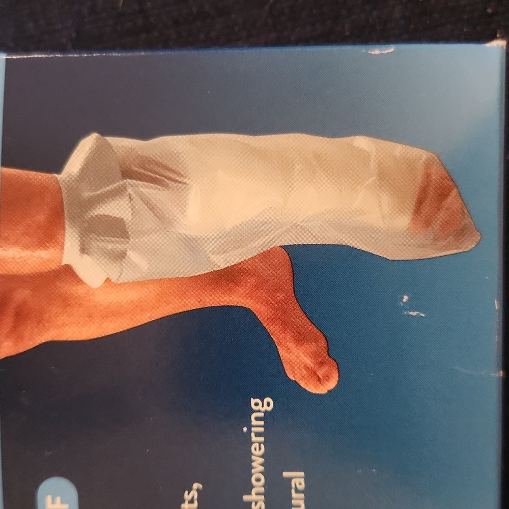 Cast / wound protector - Picture 2 of 3